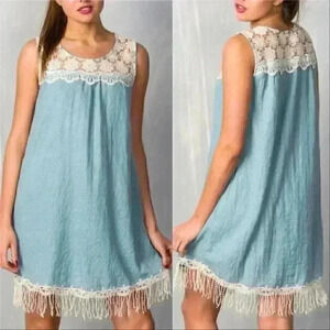 SEAFOAM FLORAL CROCHET DRESS